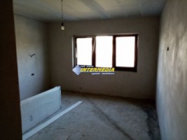 casa-de-vanzare-in-alba-iulia-semi-finisata-9